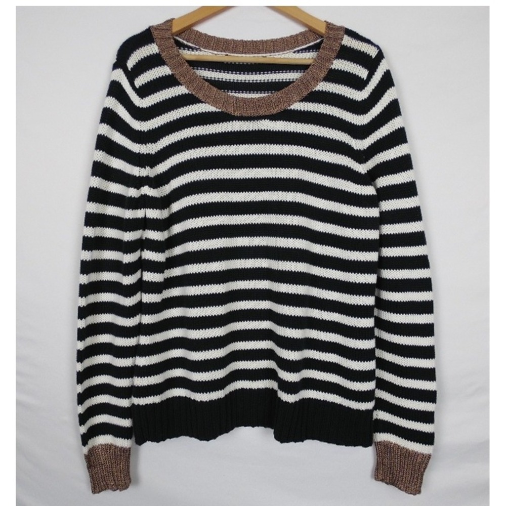 Banana‎ Republic Women's Sweater Size large Black White Stripe